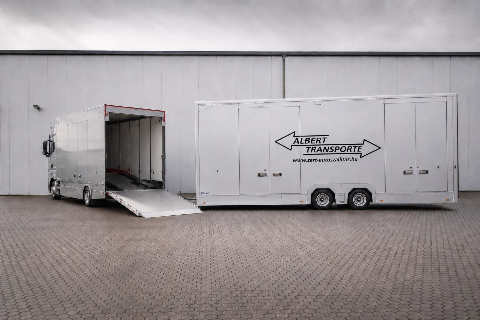 Albert Transporte zárt autószállító tréler